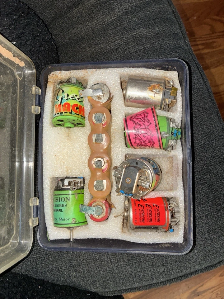 Juego de motor de coche RC con baterías NiMH vintage Foto 1 de 3