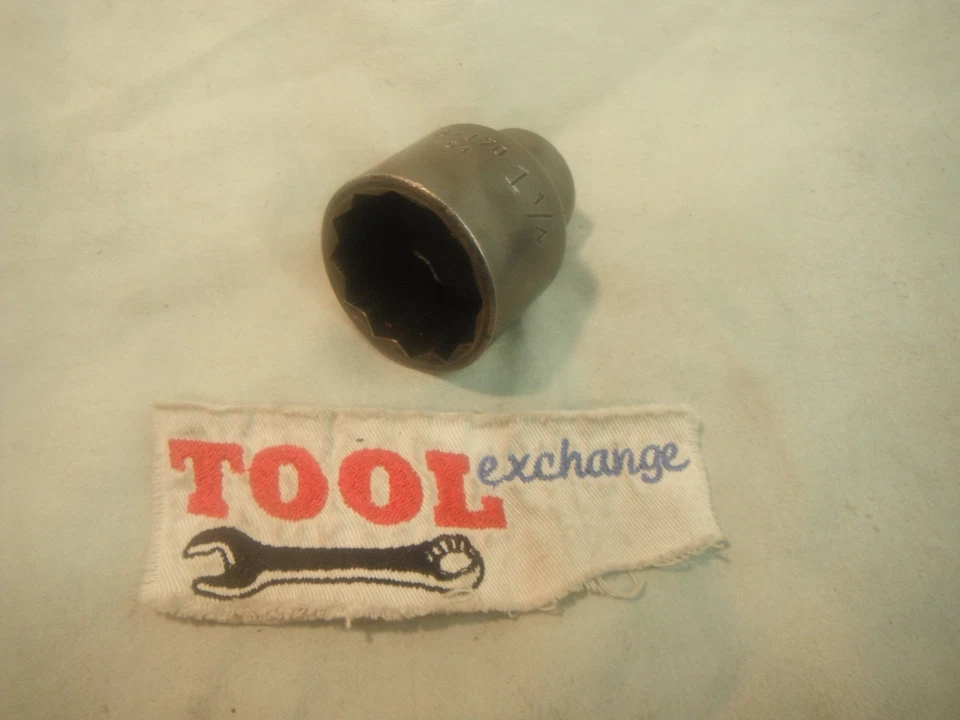 Wright Tools 1-1/4" X 1/2" Drive 12 Point Standard length  USA MADE!! - Image 1 of 1