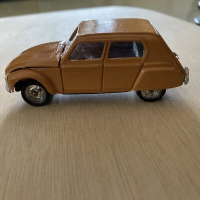 Citroen Dyane Minialuxe 1/43 - Photo 1/4