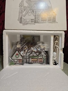 Dept. 56 Dickens' Village Series "Ashbury Inn" 1991 Christmas Village Retired - Picture 1 of 12