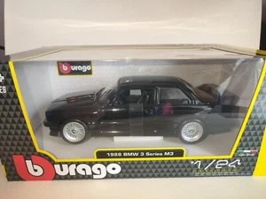 Bmw 3 Series M3 1988 E30 1/24 Burago Bburago Vintage No Maisto Solido Norev - Foto 1 di 9