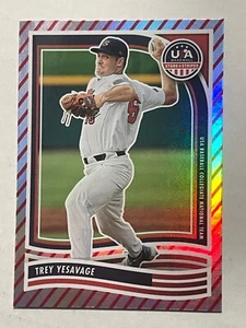 Tarjeta TREY YESAVAGE 2024 Panini EE. UU. Estrellas y Rayas “Stripes Holo” - Imagen 1 de 1