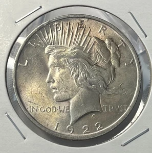 1922 Peace Silver Dollar Coin - Light Toning -90% Silver USPA22P0 - Picture 1 of 2
