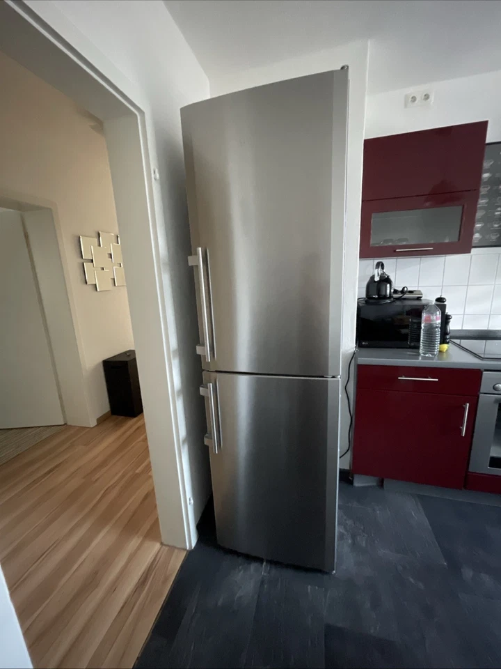 Liebherr Kühl-/Gefrierkombination Edelstahl, Energieeffizient - Bild 1 von 3