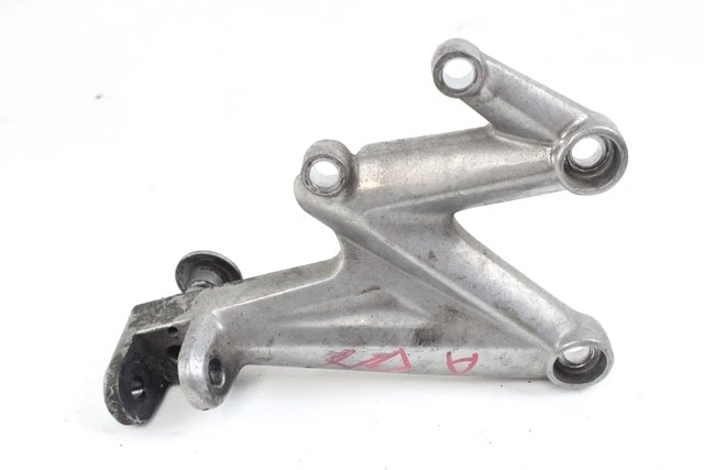 TRIUMPH Street Triple 675 R T2080913 Étrier Repose-Pied avant Droite 09 - 12 - Photo 1/2