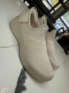 Martha Stewart x Skechers Slip-ins: Ultra Flex 3 Natural Women’s Size 6 - Picture 1 of 5