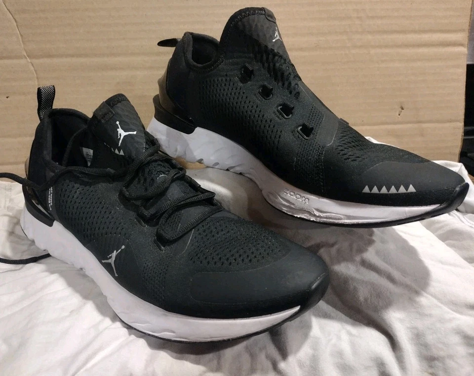 Tênis de corrida React Havoc Jordan TAMANHO 12 AR8815-001 usado preto  - Imagem 1 de 4