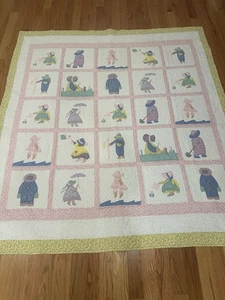 Couette vintage ARCH QUILTS petites filles et garçons couette de jardin 80 x 72 excellent état - Photo 1/11