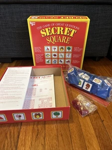 VINTAGE Secret Square Game COMPLETE University Games 1996 Great Questions - Picture 1 of 10