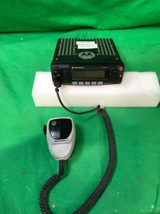 *Motorola XTL2500 Mobilfunkgerät 700/800 MHZ MIT HMN1090C MIKROFON* - Bild 1 von 7