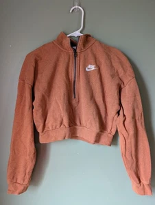 Nike Women's Cropped Sweatshirt Half Zip Size XS Brown Color Long Sleeve - Picture 1 of 9