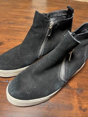 Steve Madden Wedgie Sneaker Size 8.5 Black Suede Double Zipper - Image 1 of 4