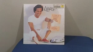 Julio Iglesias * Libra * Vinyl (LP, Album, Stereo) 1985 Record - Picture 1 of 3