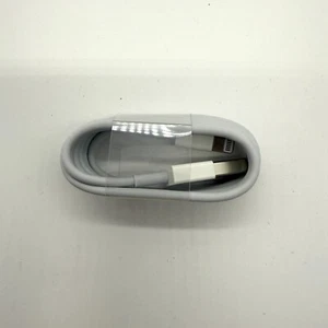 Apple OEM USB to Lightning 3ft Cable NEW - Photo 1 sur 2