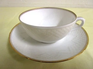 Bing&Grondahl - Denmark - BIG - Fish Scale - Flat Cup and Saucer  - Picture 1 of 4