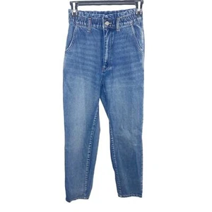 Urban Outfitters BDG anziehbare Mom Jeans mittelblau Denim Größe 24 konische Beine - Bild 1 von 5