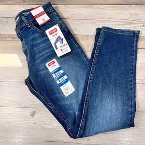 Wrangler Five Star Taper Fit Jeans NWT Size 16 Regular - Picture 1 of 9