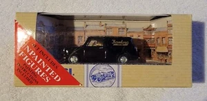1995 Corgi 97770 Morris Mini Van Hamleys Est 1760 With Unpainted Figures - Picture 1 of 8
