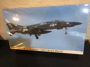RF-4B PHANTOM II VMFP-3 BLACK SPECIAL HASEGAWA PLANE KIT #00056 NIB - Bild 1 von 3