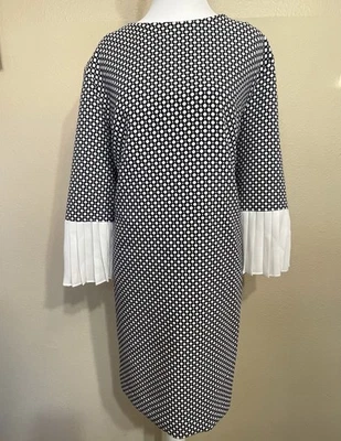 Vestido recto New York & Company estampado de diamantes con manga plisada nuevo con etiquetas talla XL Foto 1 de 4