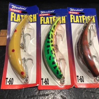 3 Vintage Worden’s Flatfish Fishing Lure Frog T60 New Sealed 2 Trebles Flat Fish - Image 1 of 4