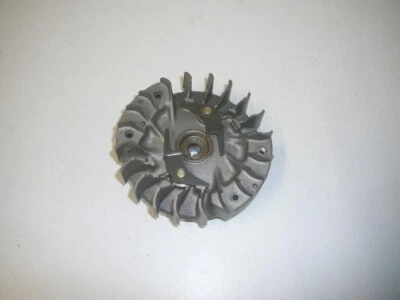 Dolmar 116 Tronçonneuse Volant Magnétique R 114 141 500, 1 216 610 110 - Photo 1/4