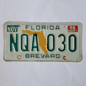 1985 FLORIDA LICENSE PLATE 🔥FREE📬🔥 NQA 030 ~VINTAGE FL BREVARD COUNTY TAG - Picture 1 of 5