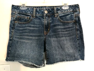 American Eagle Womens Shorts 2 Blue Raw Hem Denim Jean Pockets Casual Outdoors - Image 1 of 4