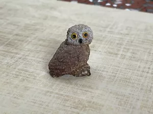 Miniature Vintage Resin Owl - Picture 1 of 7