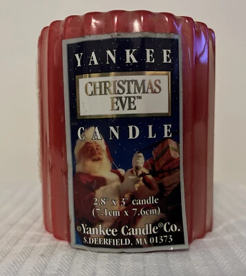 RETIRED YANKEE CANDLE  PILLAR CHRISTMAS EVE 3 inch Santa Brand New Sealed - Image 1 of 4