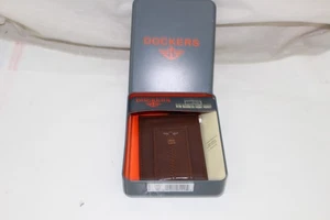 New - Dockers Brown Slim Magnetic Front Pocket Wallet - Picture 1 of 4
