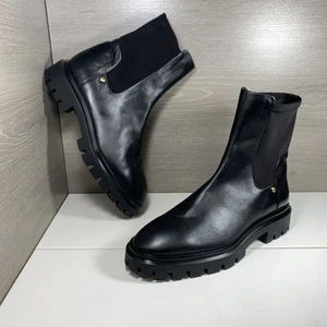 Stuart Weitzman Size 11B Black Leather Plain Toe Pull On Chelsea Boots Chunky - Picture 1 of 10