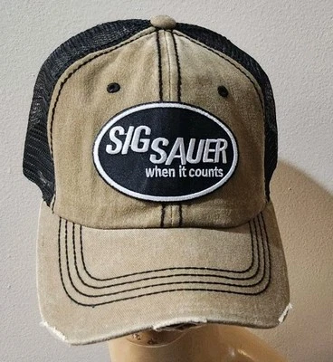 Sombrero de camionero Sig Sauer gorra envejecida caqui y negro SIG WHEN IT COUNT HAT  Foto 1 de 4