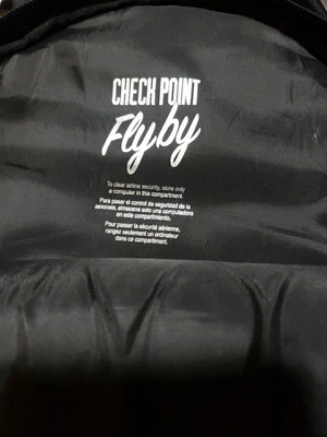  Mochila acolchada de alta resistencia High Sierra Checkpoint Cooling Technology Foto 1 de 4