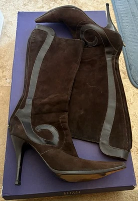 Botas hasta la rodilla Fendi marrón gamuza 39 Foto 1 de 2