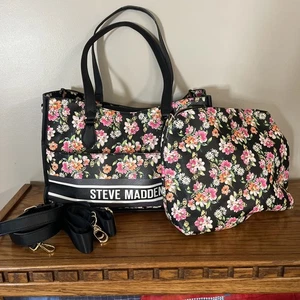 Steve Madden Floral Tote Bag W/Matching  Inside Crossbody Bag Black Pink Logo - Picture 1 of 24