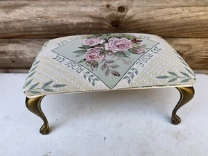 Vintage/Antique Clawfoot Victorian Floral Needlepoint Foot Stool Bench Ottoman - Picture 1 of 9