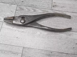 Vintage Red Devil 924 Thin Nosed Slip Joint Pliers Tool Knurled Handle - Picture 1 of 7