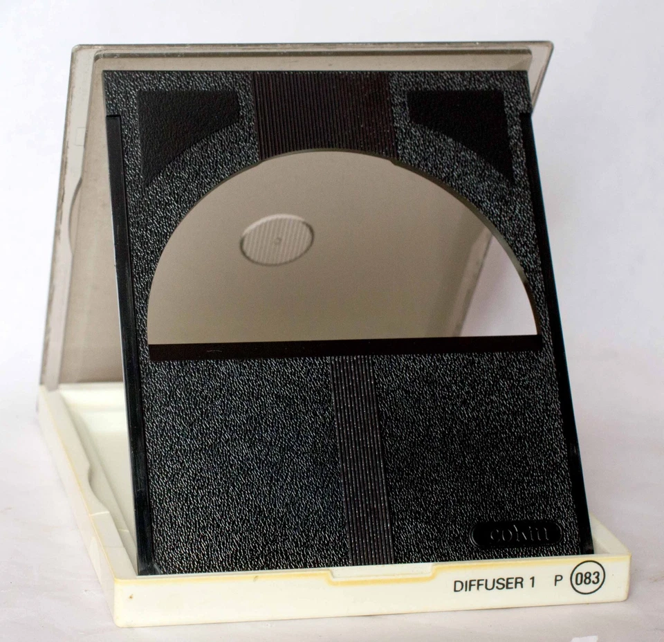 Cokin P364 'P'/medium series double exposure filter in old style case. - Image 1 of 1