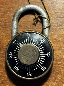 Vintage DUDLEY Lock Co Chicago ILL USA lucchetto a combinazione in ottone con combinazione - Foto 1 di 4