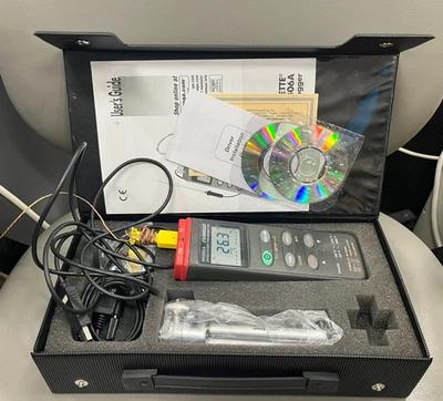 OMEGA - Data Logger Thermometer (HH306A) Kit - Image 1 of 4