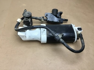 Bote de carbón de vapor combustible Fisker Karma 2012 11-12: A Foto 1 de 4