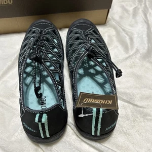 NIB KHOMBU Ladies Shoes Adjustable Bungee Sandals Blk Daisy Sz 9 1/2 - Picture 1 of 15