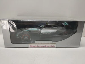 Mercedes F1 W06 Nico Rosberg Japonese GP 2015 1/18 504pcs - Bild 1 von 8