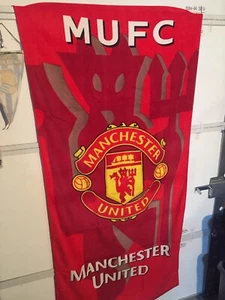 Manchester United FC. BIG TOWEL. New. VINTAGE! - Picture 1 of 4