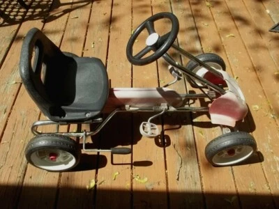Radio Flyer coche a pedales #87 vintage para reparación tal cual Foto 1 de 4