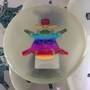 Discmania Undead Samurai 2 Active Premium Line Glow Sensei 3/3/0/1 - Imagen 1 de 3