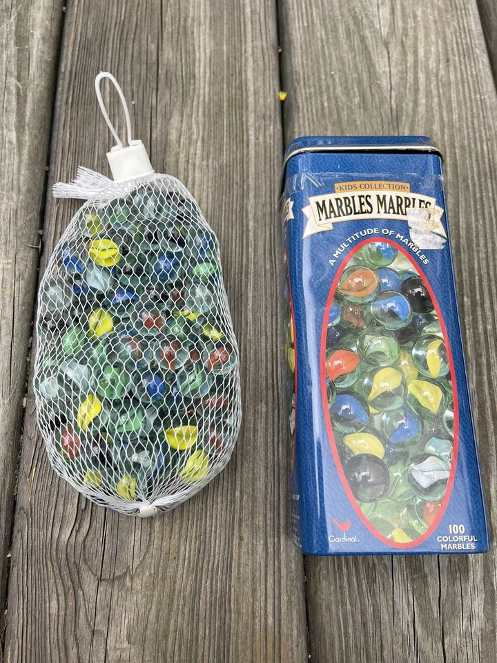 Colección Cardinal Kids vintage 2001 de 100 canicas en una lata Foto 1 de 4