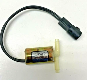 OEM Ford Brand CP402 NEW Vapor Canister Purge Solenoid - Picture 1 of 3
