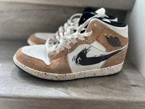 Air Jordan 1 SE Mid Brushstroke Paint Splatter Size 10 DA8005-100 - Picture 1 of 6